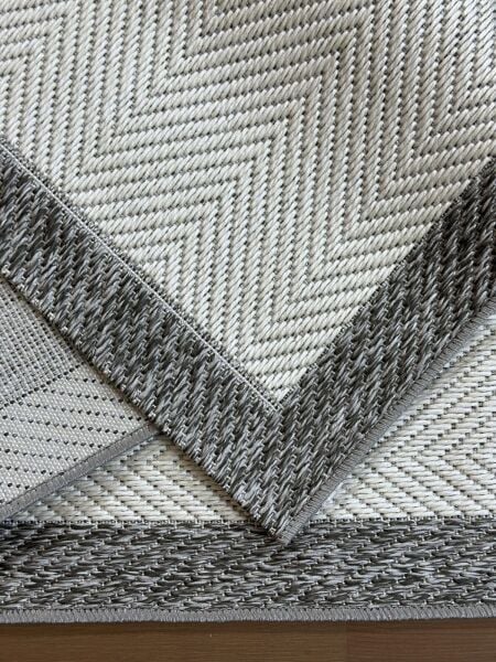 Sisal Serisi K.Gri Krem Kaymaz Tabanlı Yıkanabilir Dokuma Halı EM-E908