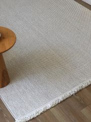 Amore Serisi Beyaz Renk Naturel Dokuma Halı TU-110