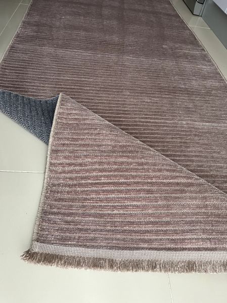 Ada Serisi Vizon Renk Yıkanabilir Şönil Dokuma Halı GA-3231